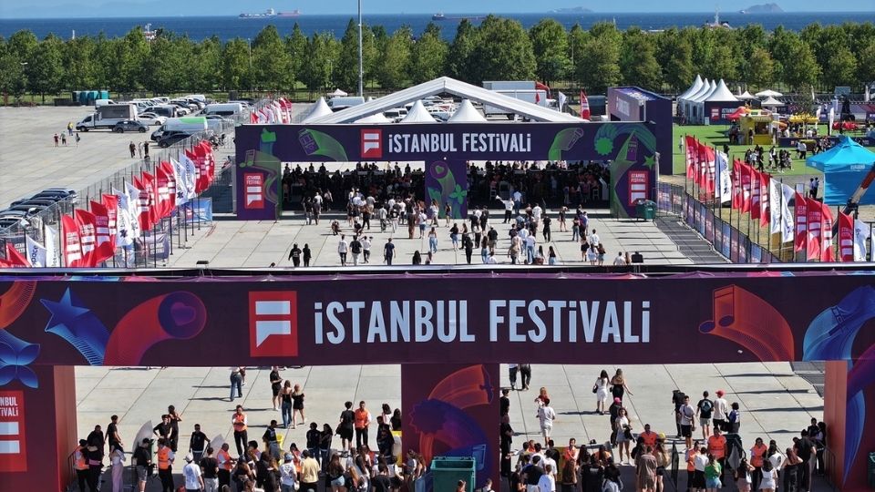 5. İstanbul Festivali’nde Eğlence Motive ve Central Cee Konserleriyle Başladı — Basın Bülteni 2026