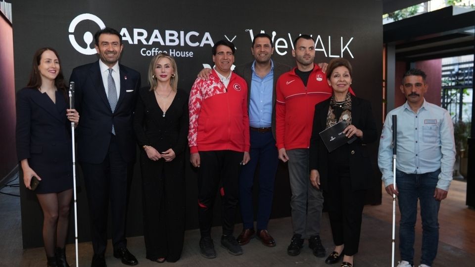 Arabica Coffee House’tan 32 Görme Engelli Sporcuya WeWALK Akıllı Baston Desteği — Basın Bülteni 2026
