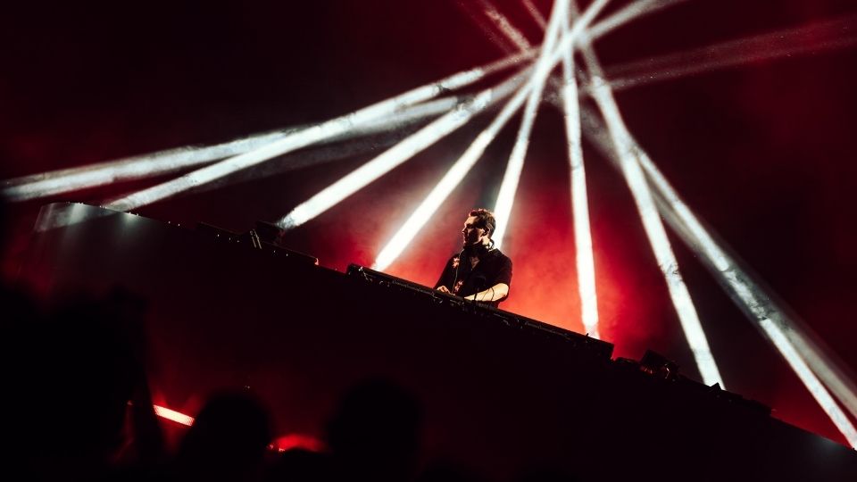 İstanbul Festivali’nde Elektronik Müziğin Ritmi, TIËSTO ile Zirve Yaptı — Basın Bülteni 2026