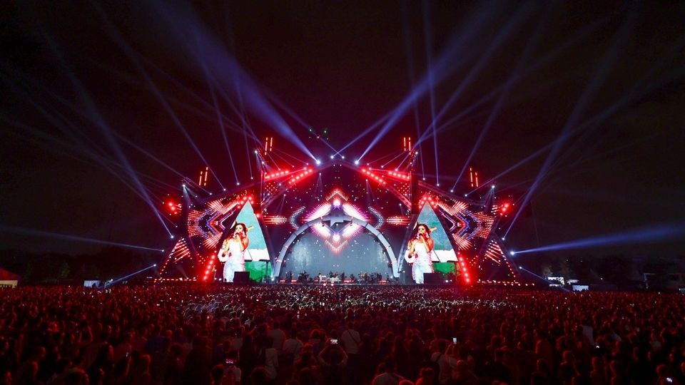 Semicenk ve Yıldız Tilbe, İstanbul Festivali’ni Mest Etti — Basın Bülteni 2026