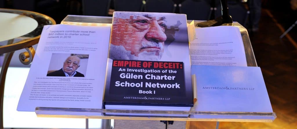 GÜLEN ORGANİZASYONU’NUN ABD’DEKİ ŞÜPHELİ BAĞLANTILARI “ALDATMA İMPARATORLUĞU” ADLI KİTAPTA GÜN YÜZÜNE ÇIKIYOR