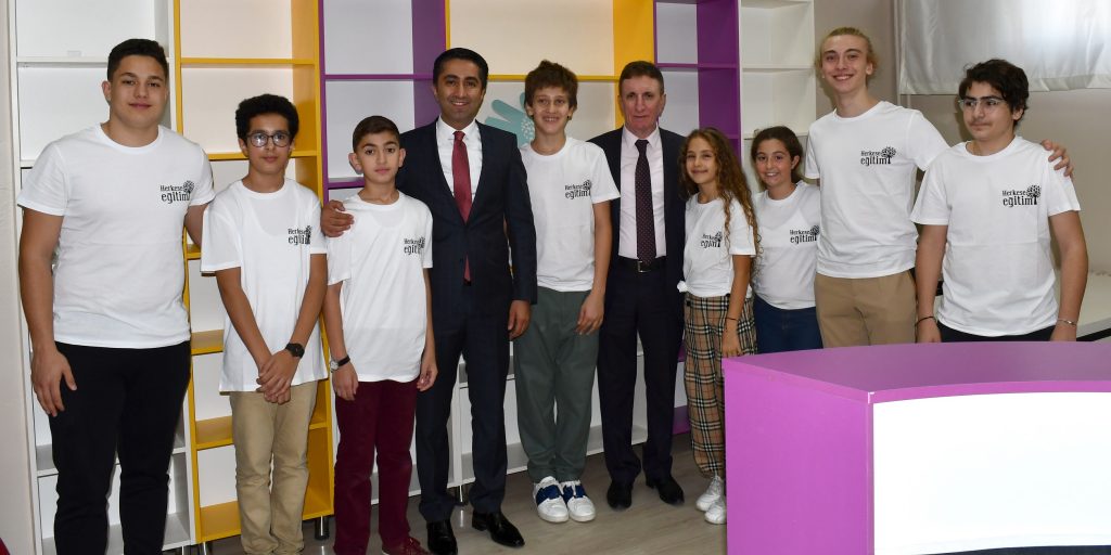 “Herkese Eğitim” Platformu, İkinci Kütüphanesini Açtı