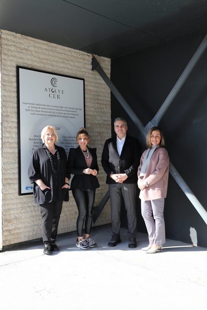 İYİLİK İÇİN SANAT DERNEĞİ ÜYELERİ, ATÖLYE CER’İ ZİYARET ETTİ