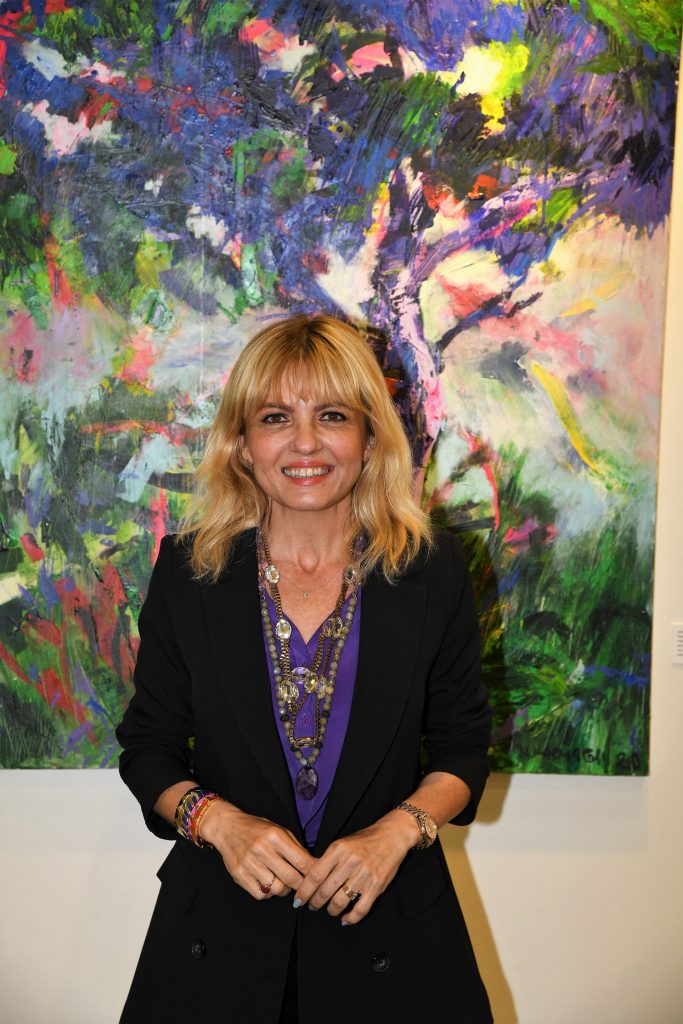 İYİLİK İÇİN SANAT DERNEĞİ KARMA SERGİSİ İLE ARTCONTACT İSTANBUL’DA