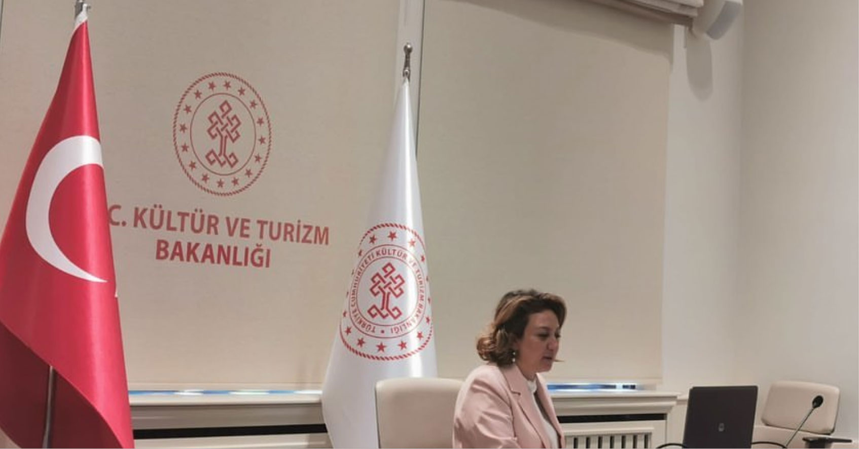 Özgül ÖZKAN YAVUZ